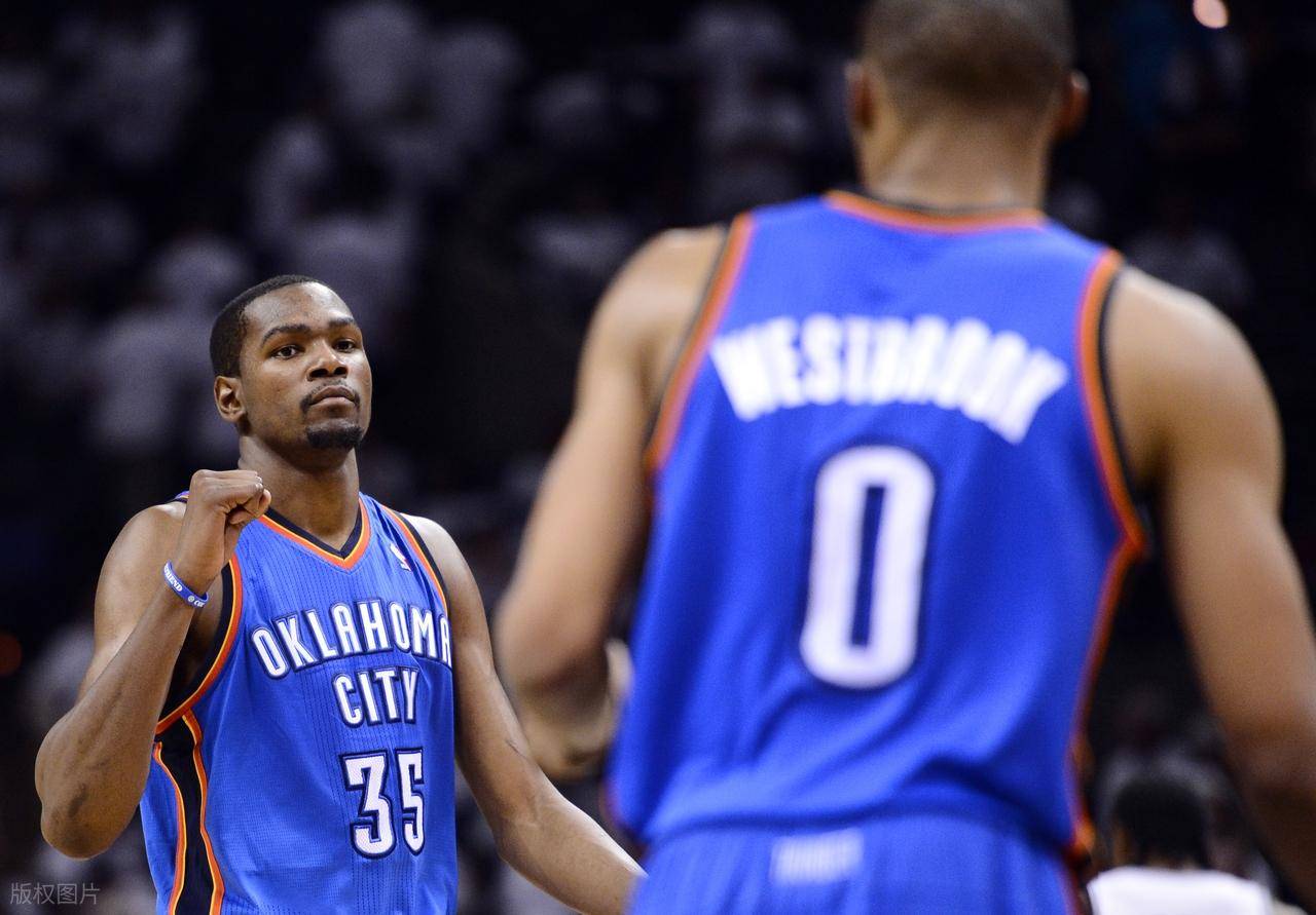 杜兰特遭遇七连败，巴塞罗那教练面临压力！的简单介绍